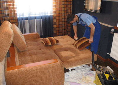 Химчистка диванов и другой мягкой мебели на дому у клиента