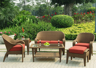 Плетеная садовая мебель